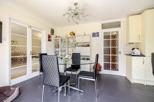 Westhall Road